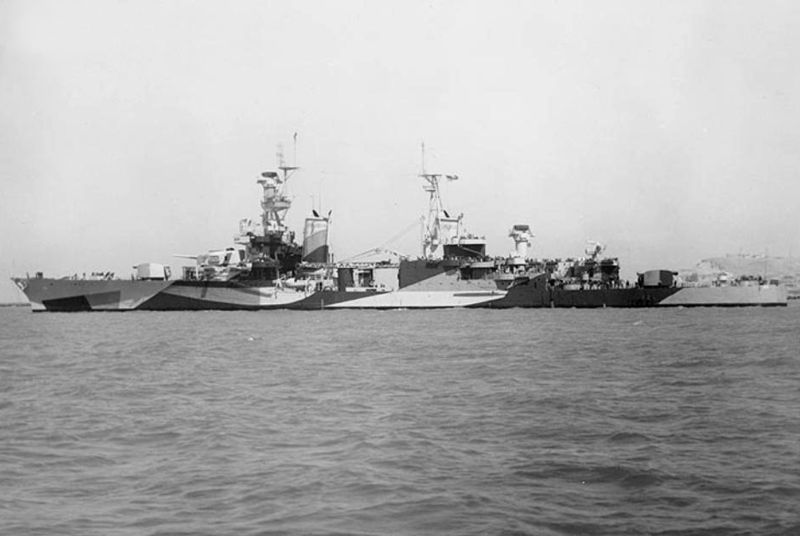 The U.S. Navy heavy cruiser USS Portland (CA-33) off the Mare Island Navy Yard, California (USA), 30 July 1944.