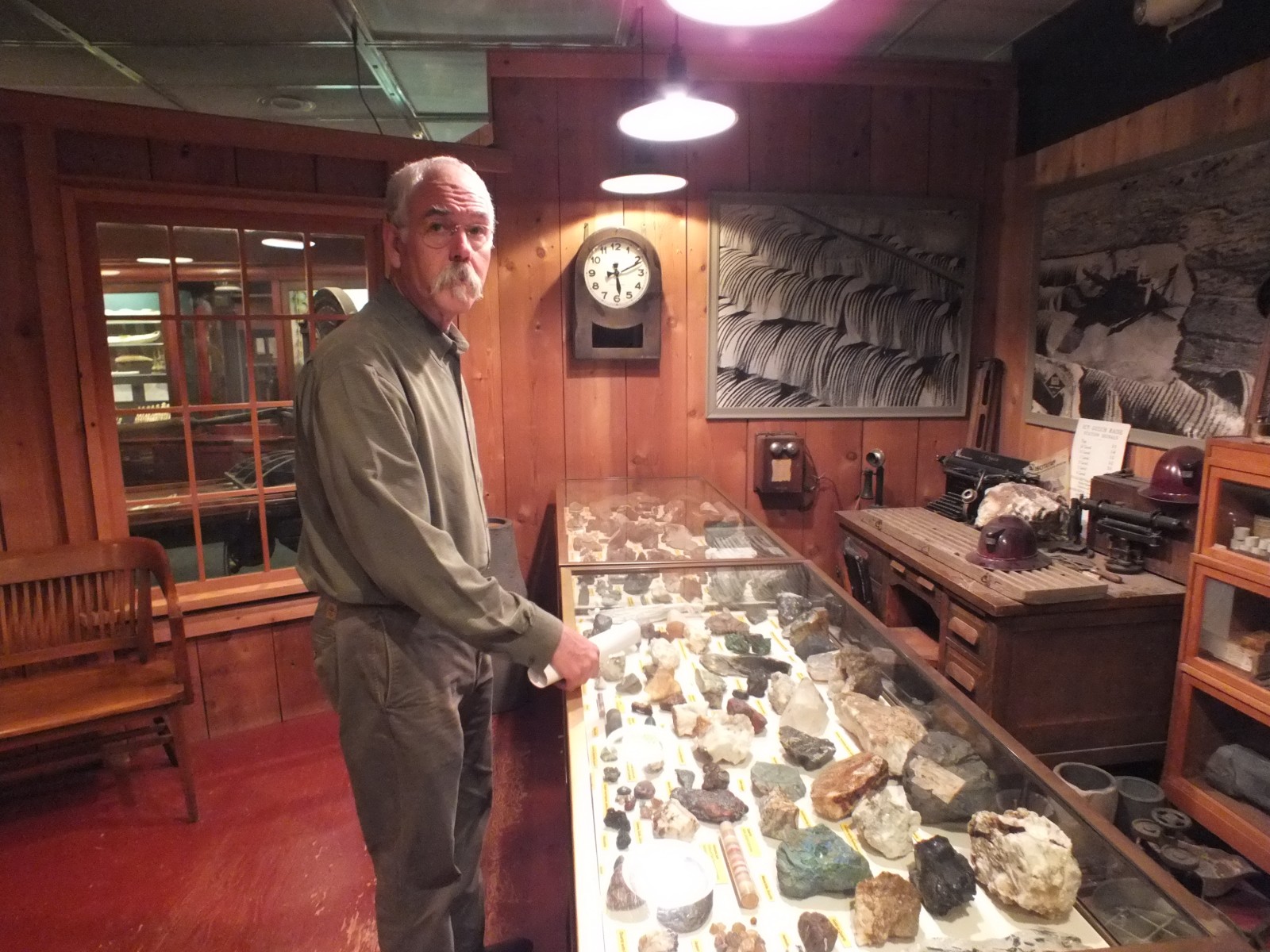 Packing up 32,000 pieces of Alaska history