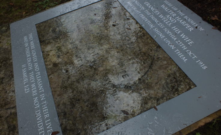 Harper Wells gravestone