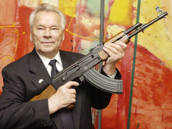 Mikhail Kalashnikov, with his AK-47, in 2002. Jens Meyer/ASSOCIATED PRESS