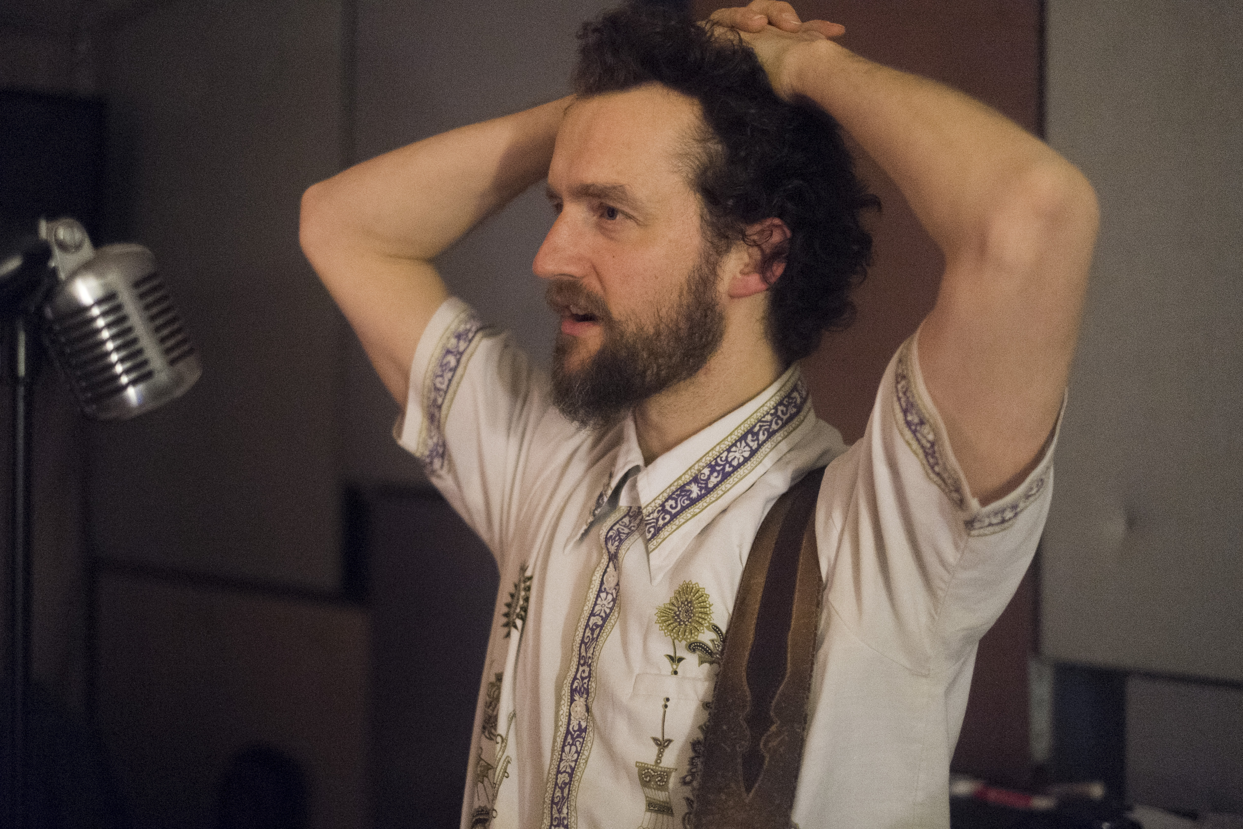 George Kuhar rehearses at Peabody's Monster before his concert on February 17. Photo by Annie Bartholomew/KTOO