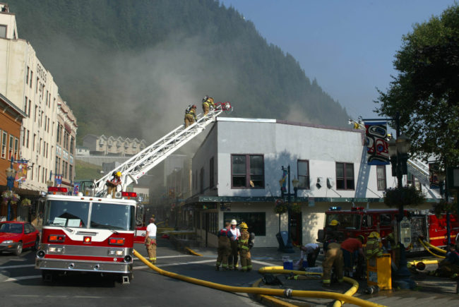 The 2004 Skinner Building fire didn't appear serious at first. (Photo by Brian Wallace)