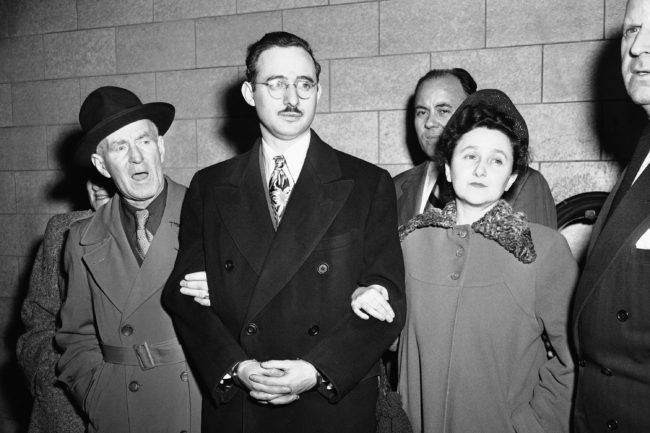 Harry McCabe (from left), deputy U.S. marshal; Julius Rosenberg and his wife, Ethel; Anthony H. Pavone, deputy U.S. marshal, in New York on March 8, 1951. AP