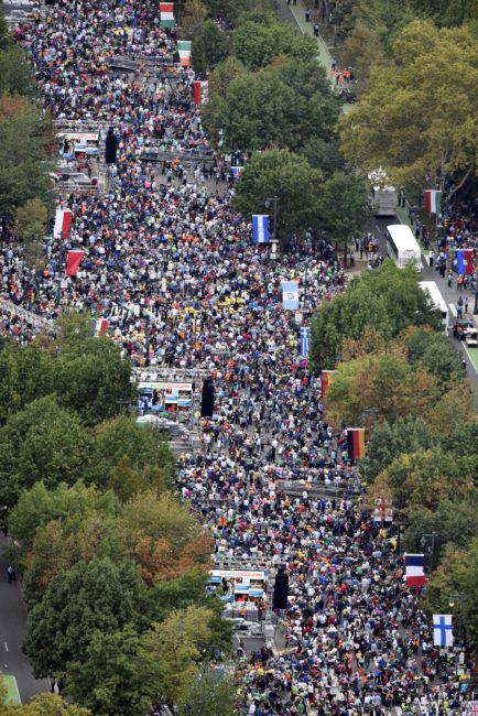 Philadelphia before Papal Mass