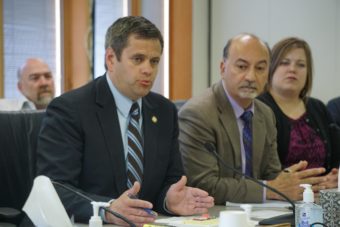 House Minority Leader Chris Tuck addresses questions from the press, May 19, 2016. Also pictured: Anchorage Reps. Les Gara and Geran Tarr. (Photo by Jeremy Hsieh/KTOO)