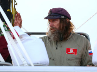 Fedor Konyukhov waves to spectators before lift off from the Northam Aero Club on July 12 in Northam, Australia. Paul Kane/Getty Images