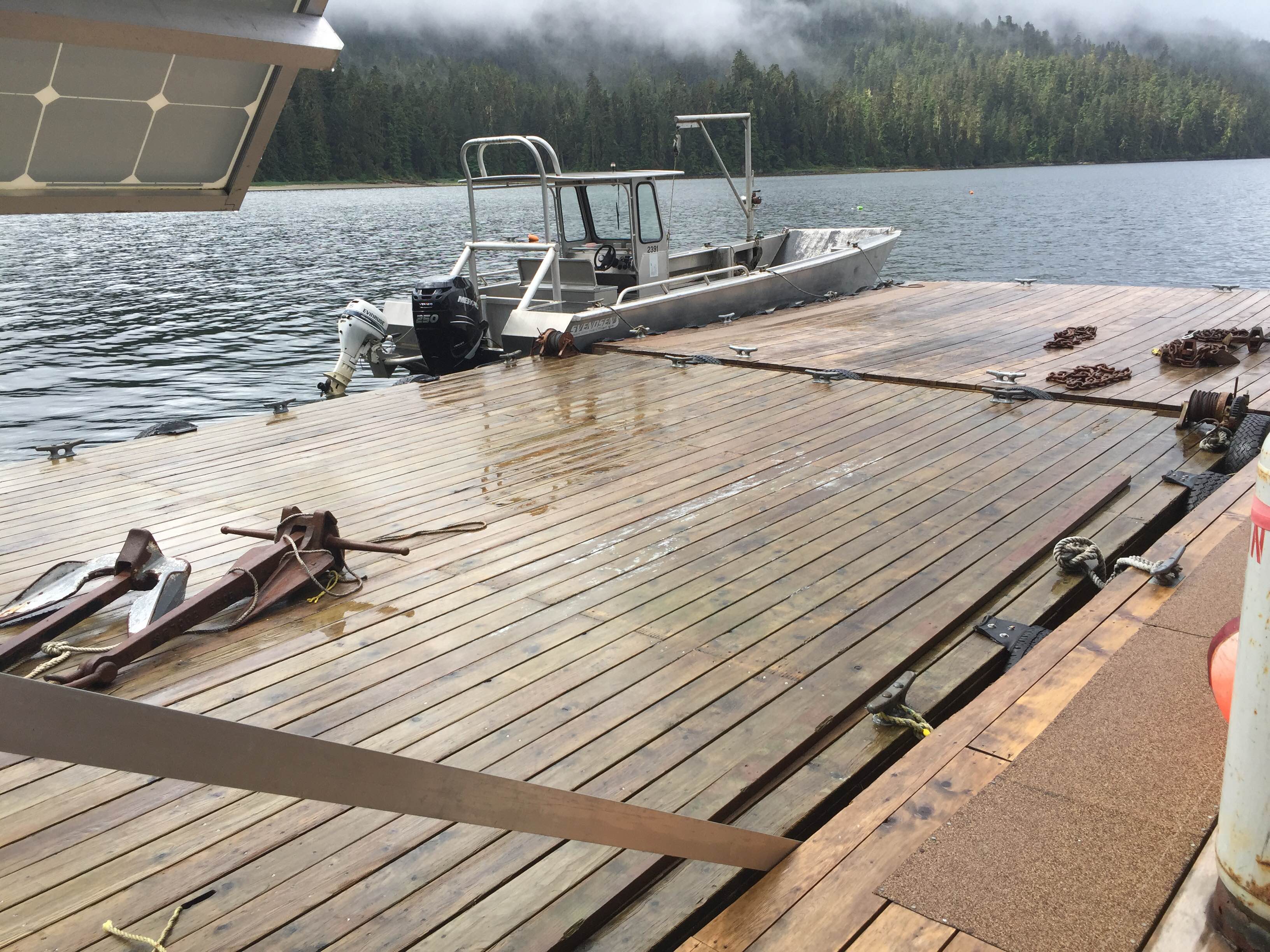 Temporary mooring float tied to float house at Anan Wildlife Observatory. (Photo by Aaron Bolton/KSTK News)