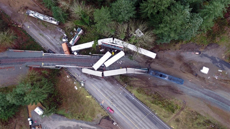 Amtrak Cascades Train 501 was going more than twice the posted speed limit when it derailed at a sharp turn near DuPont, Washington, on December 18, 2107. (Photo courtesy Washington State Patrol)