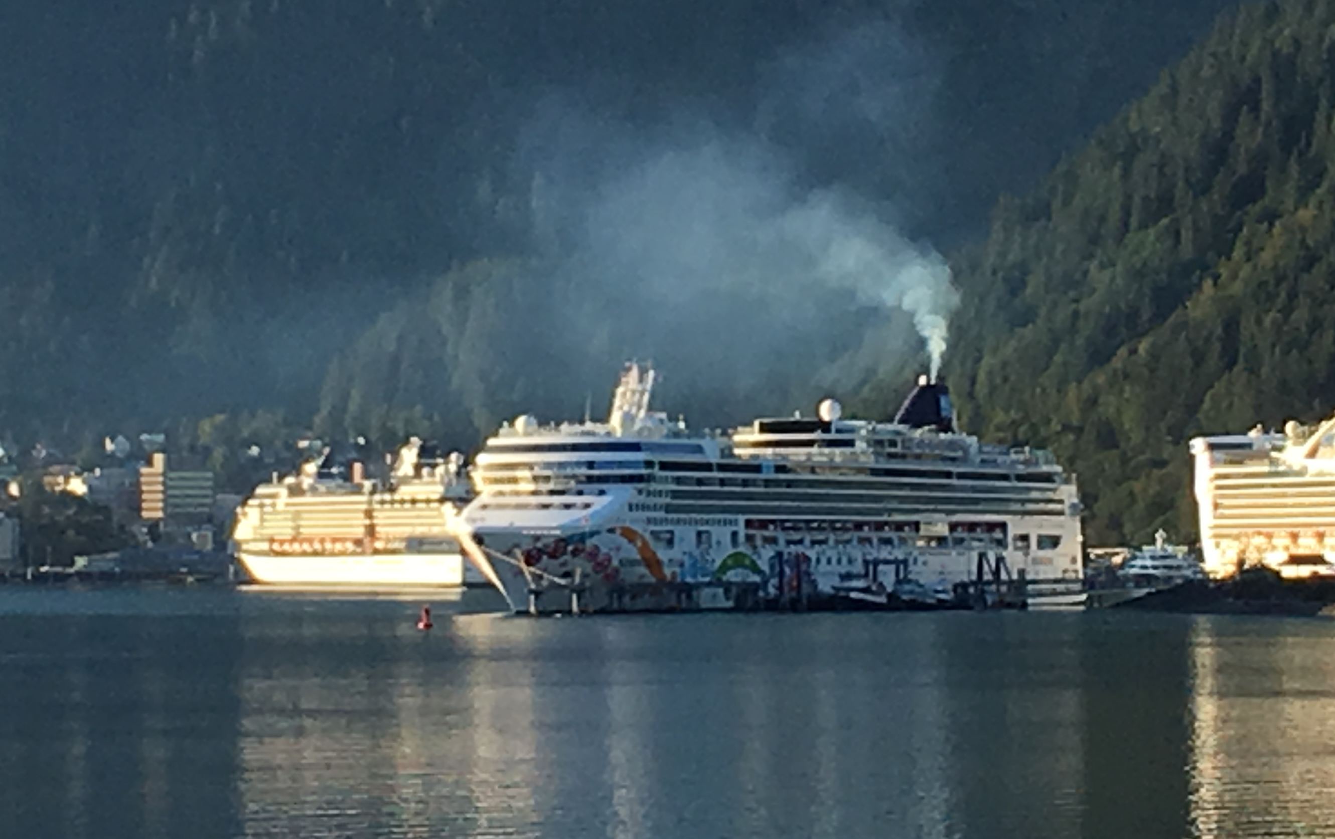 Juneau Cruise Ship Exhaust Prompts Complaints To Alaska Agency juneau-cruise-ship-exhaust-prompts-complaints-to-alaska-agency