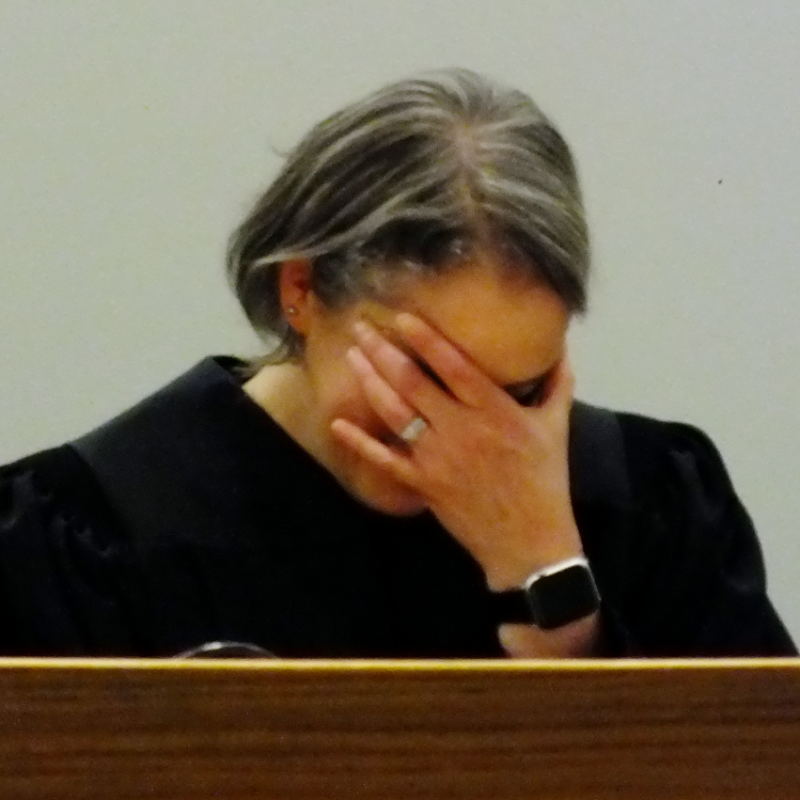 New Superior Court Judge Amy Gurton Mead takes oath, dons robe in ceremony