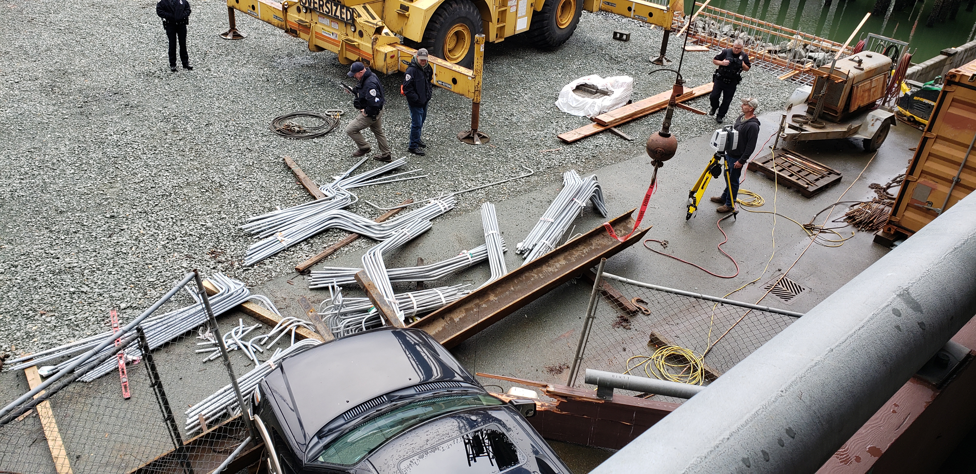 Construction Worker Injured After Suv Plows Through Parking Garage Wall