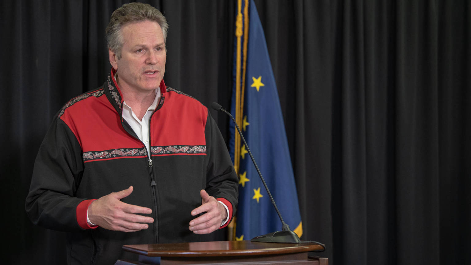 Legislative committee OKs governor’s expansion of small business relief program