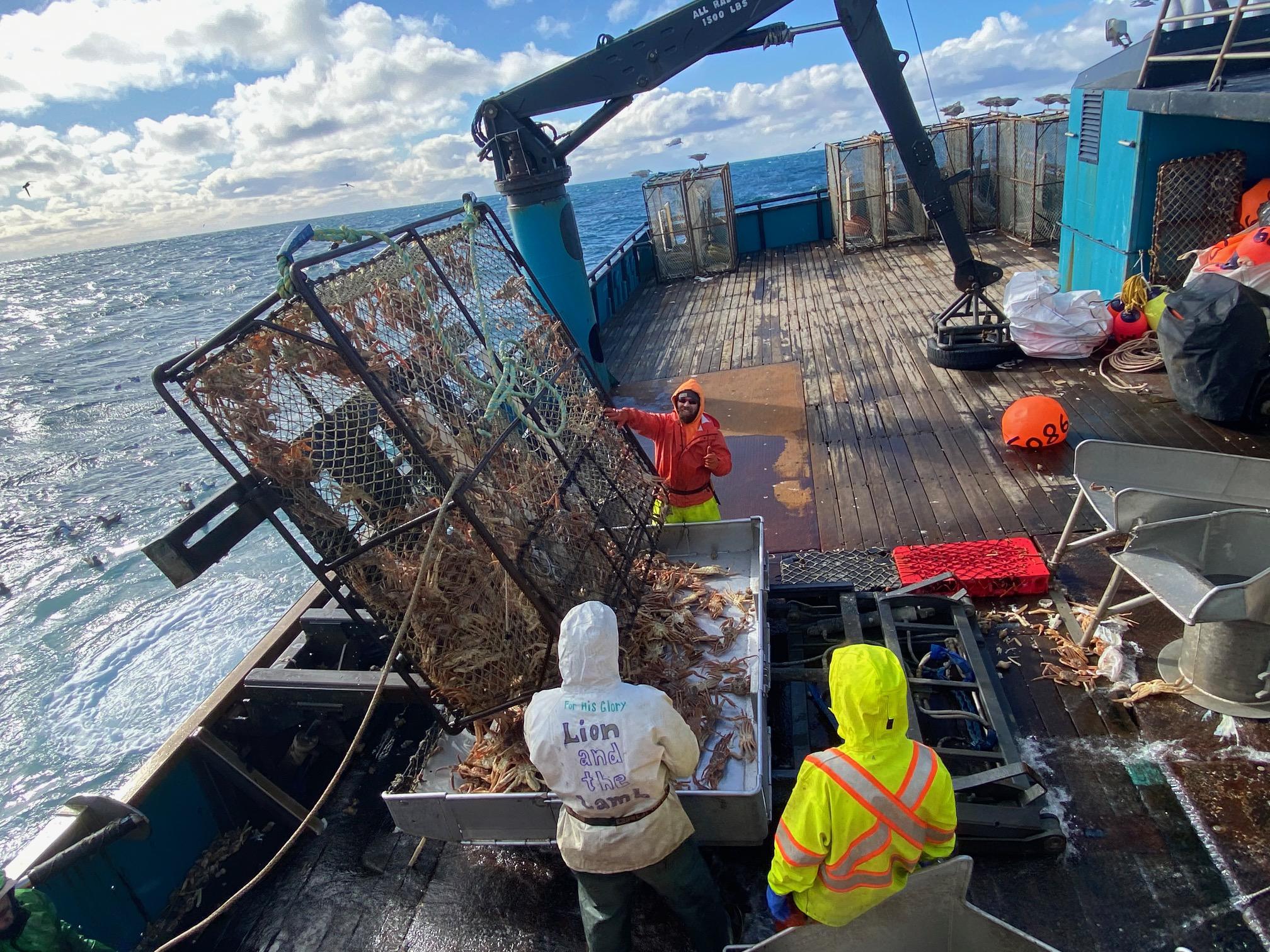 With fishing slowed by pandemic, Bering Sea crabbers push for extended  season