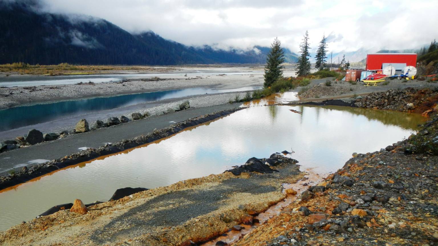 Alaska, B.C. Regulators Discuss Concerns Over Transboundary Mining