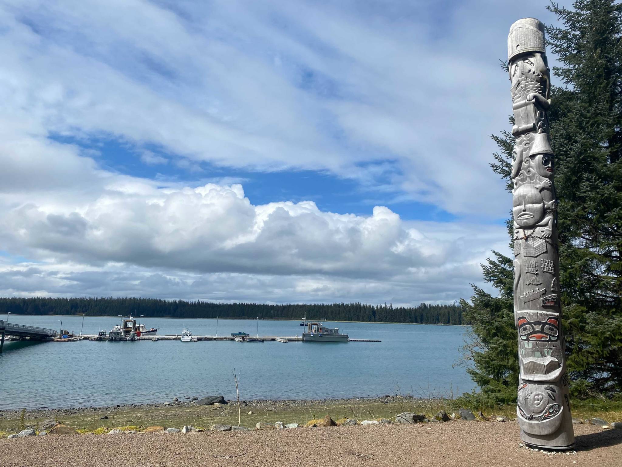 Owners of Gustavus Inn sell to Hoonah Lingít tribe