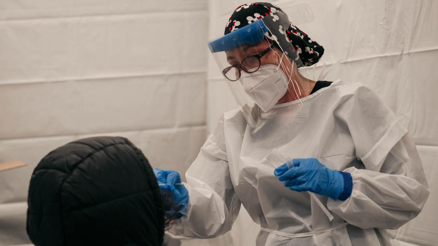 CDC cuts the recommended isolation and quarantine periods for ...