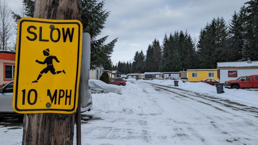 Kodzoff Acres II, Art Whitney, slow children sign