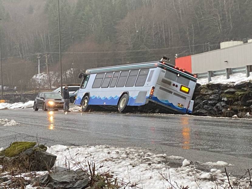 No serious injuries reported after Ketchikan bus crash