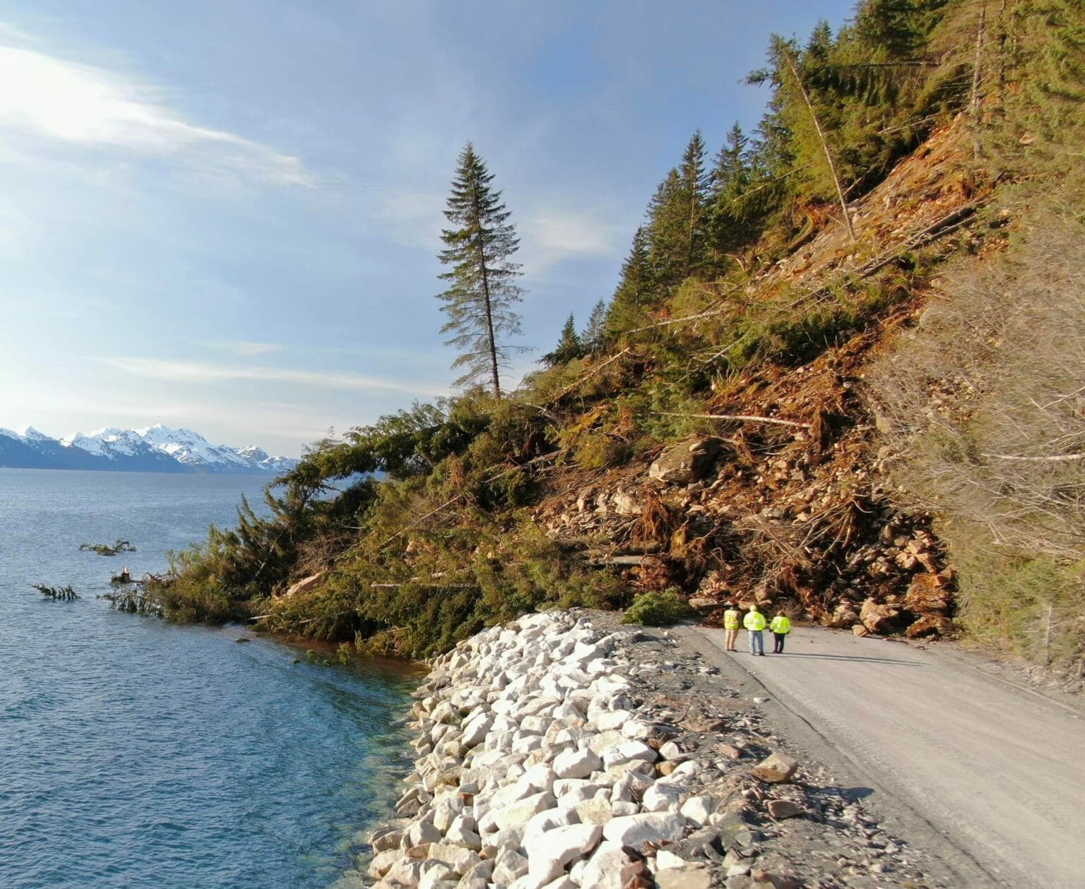 Dozens of cars still stuck behind Seward landslide as road clearing