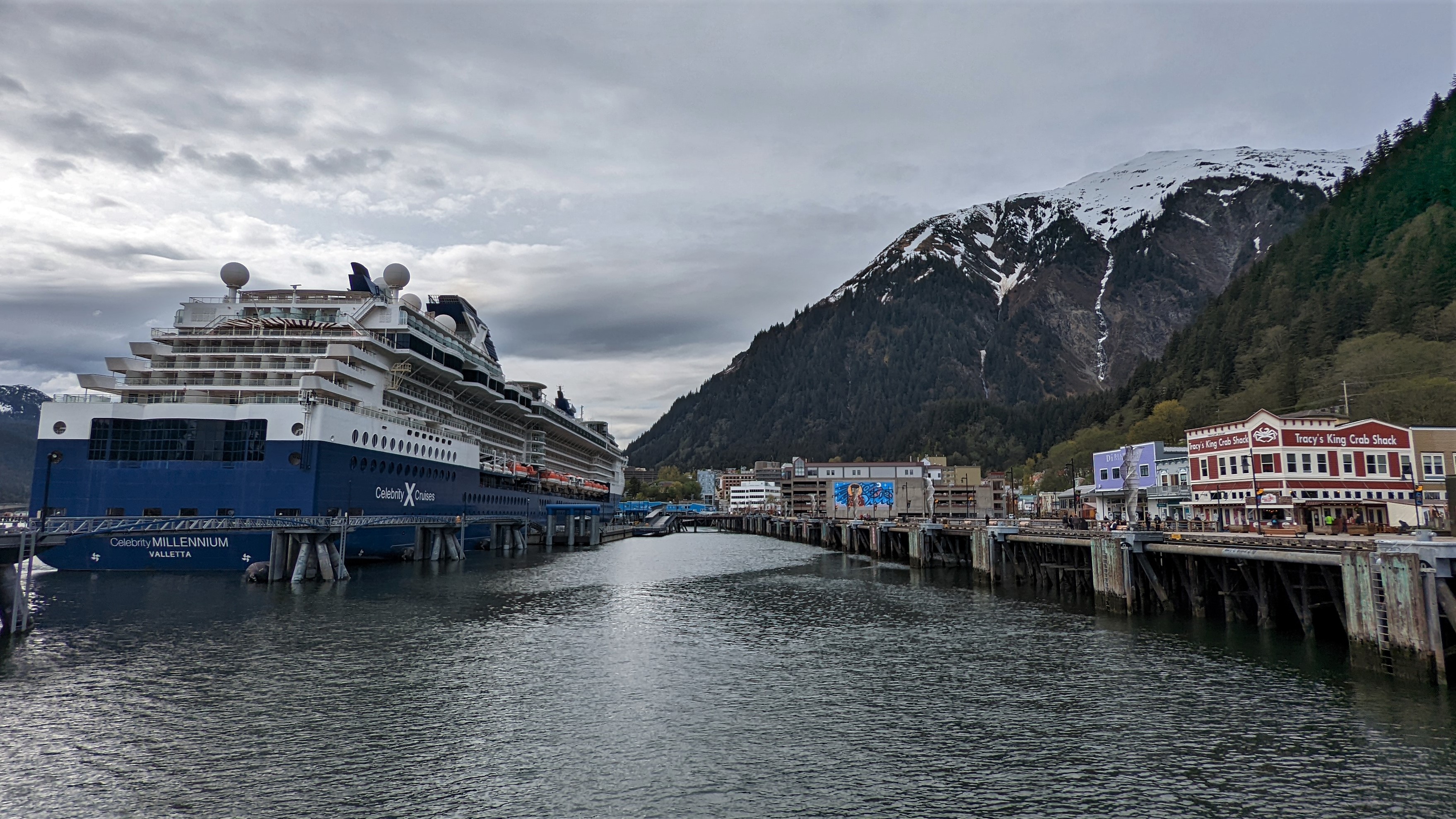 Industry and Pacific Northwest partners want cruising to go zero-emission by 2050