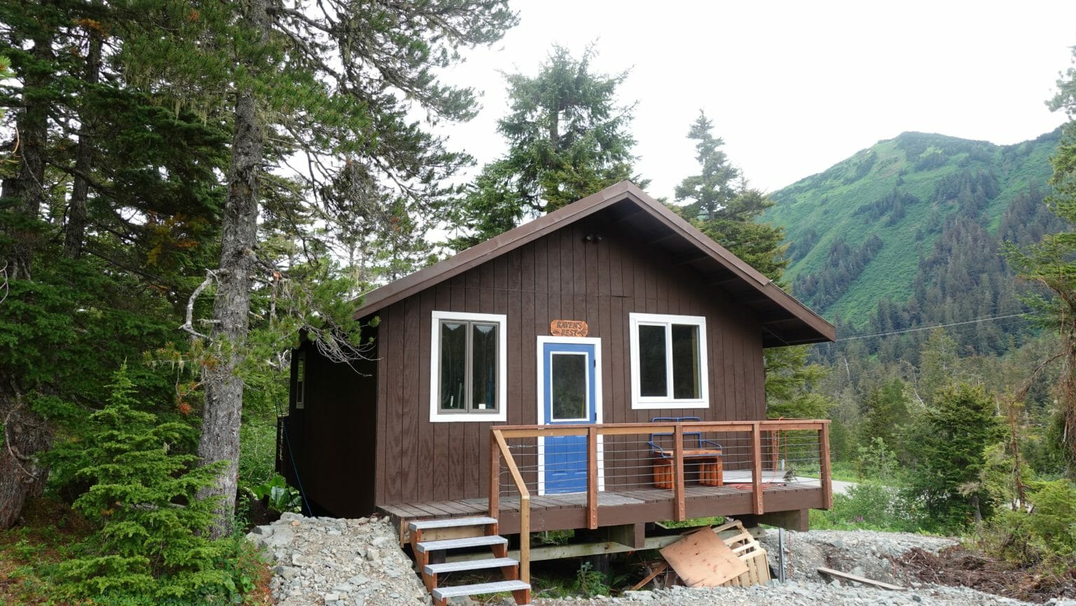 قصد دارد یک گوندولا هوایی در Eaglecrest نصب کند. بلک آرتیس