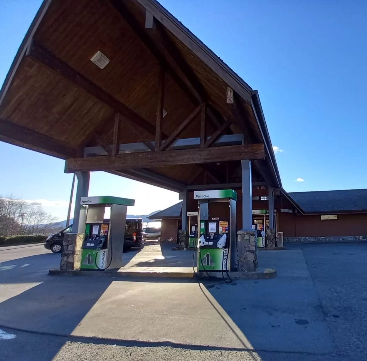 Millers: Convenience Store & Gas Station