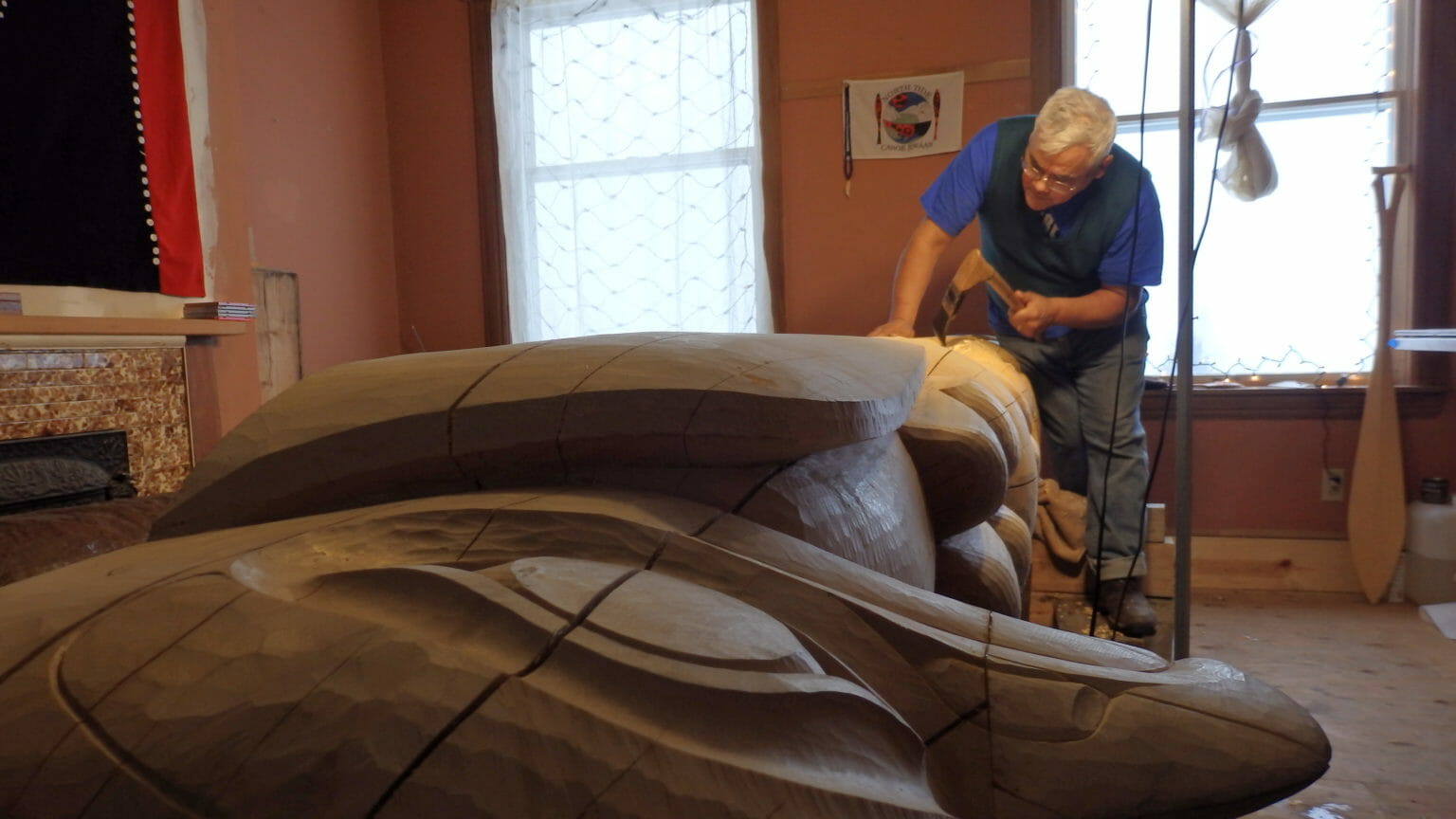 Master carver Wayne Price is back at the UAS teaching carving and formline