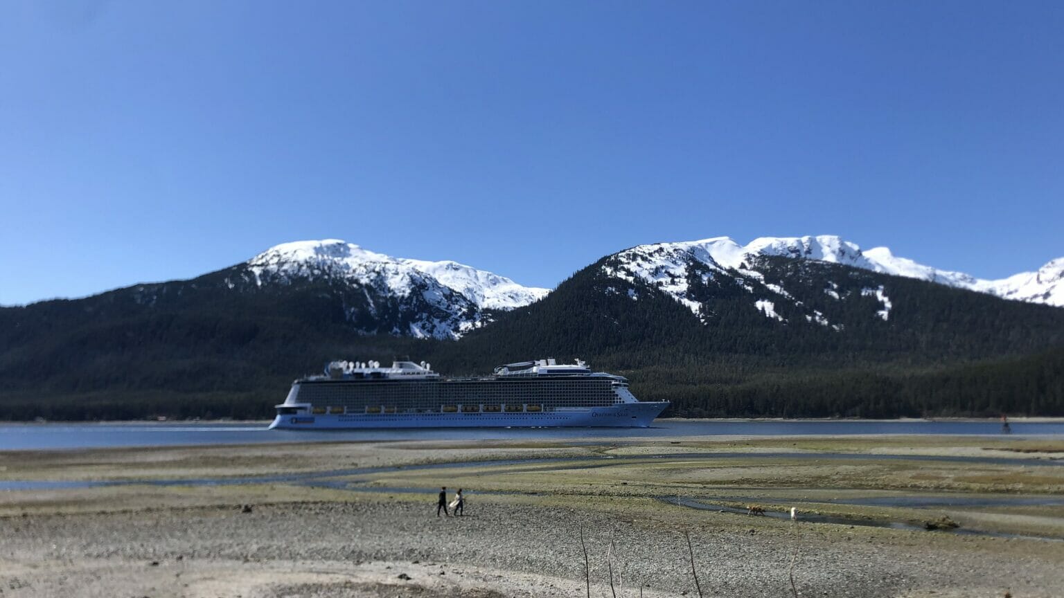 Seattle journalist describes impacts of Alaska’s ‘cruise ship invasion’