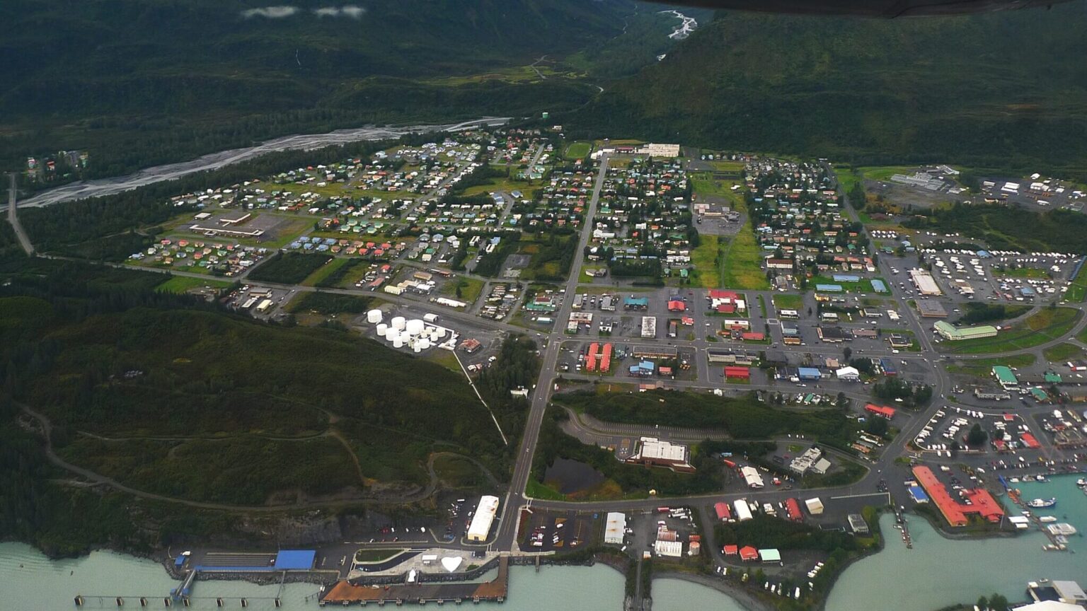 In the wake of canceled cruise stops, Valdez official says businesses