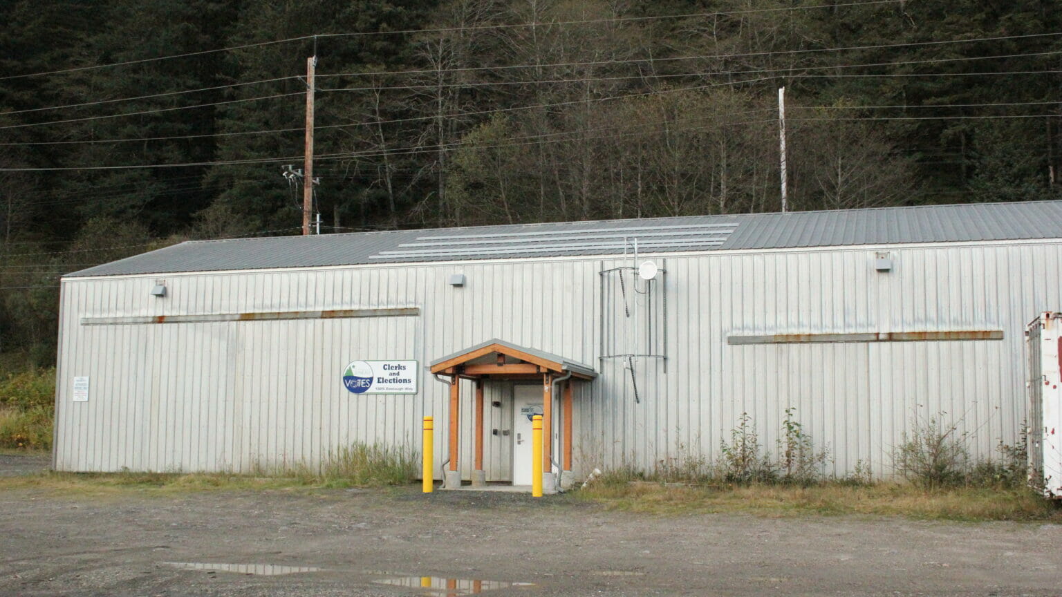 Juneau’s cold weather shelter likely will be in a Thane warehouse this