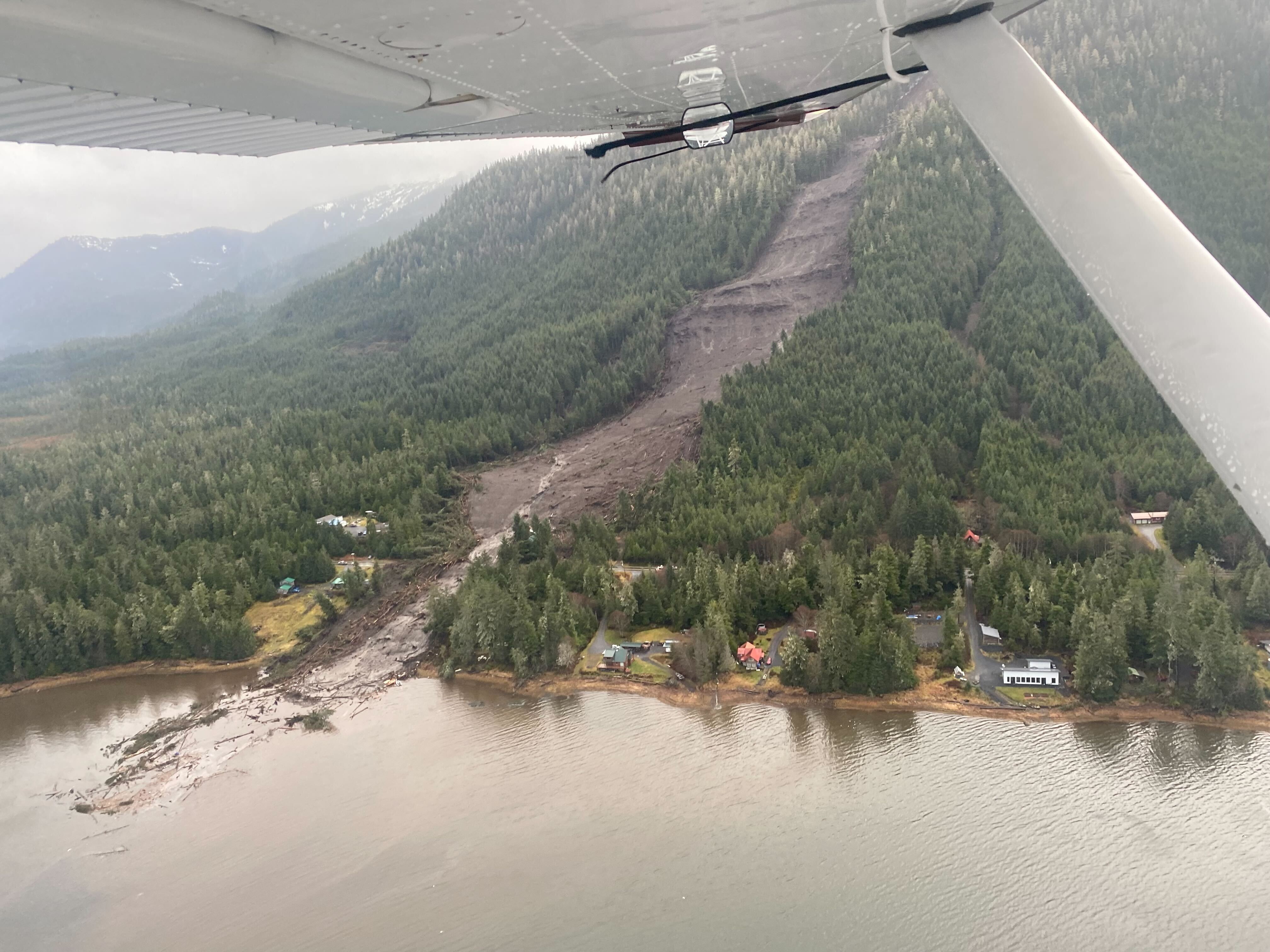 At least 3 dead, 3 missing in landslide near Wrangell