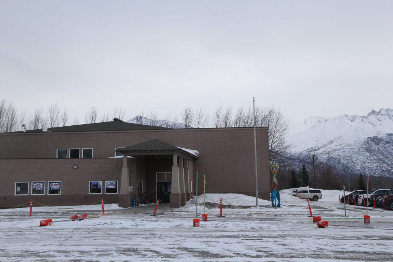 Many Alaska charter school principals oppose Dunleavy’s plan for state ...
