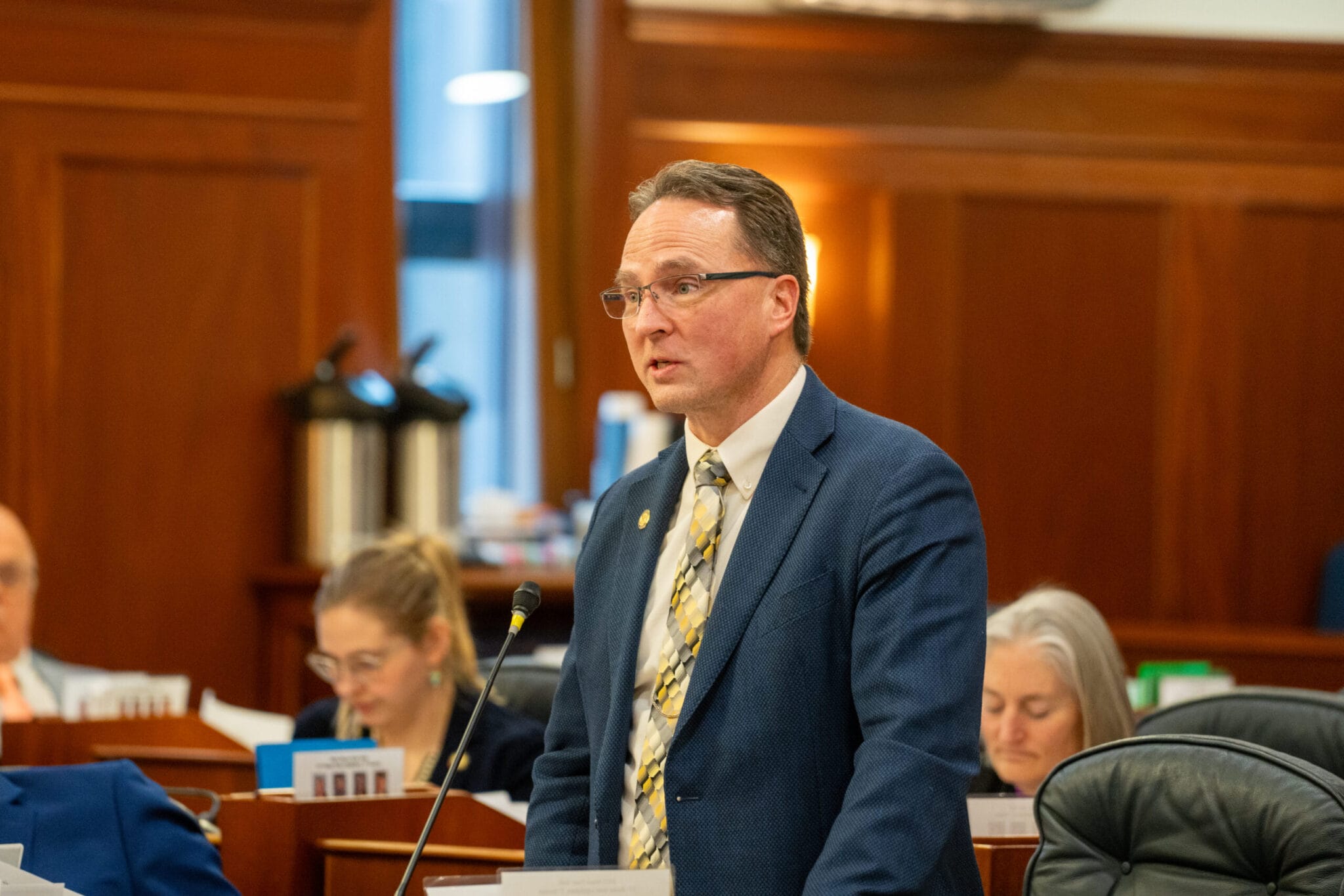 Alaska House rejects constitutional amendment guaranteeing formula