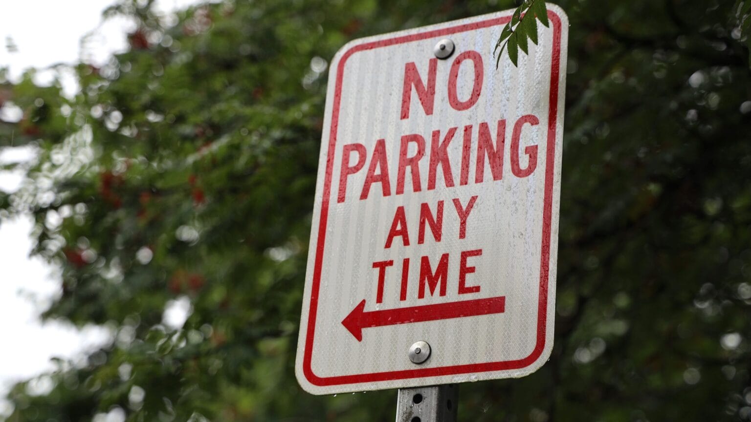 Illegal parking near Juneau High School causes problems for residents