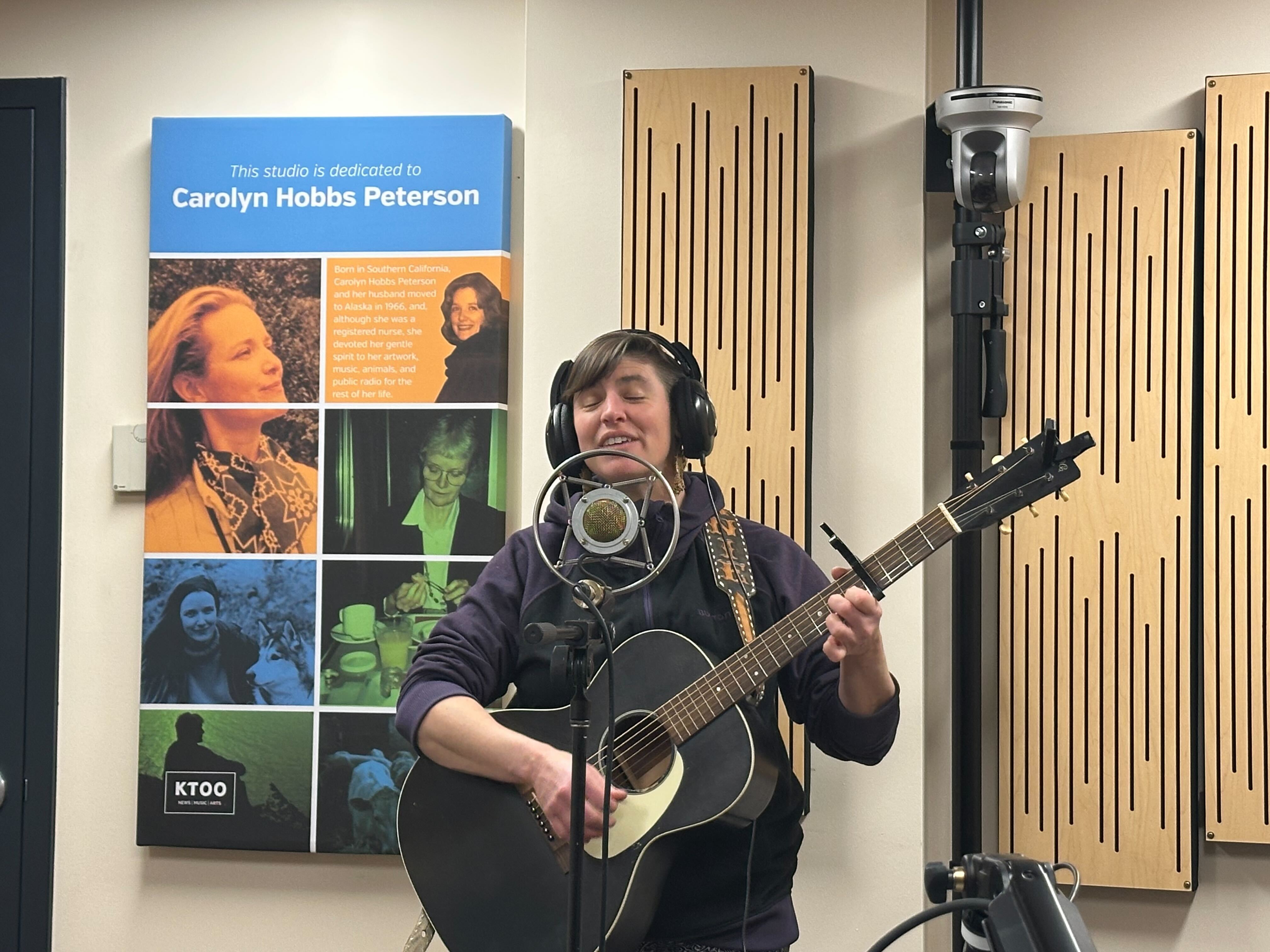 The Forest That Never Sleeps aka Kat Moore performing on Juneau Afternoon, Thu, Jan. 23, 2025.