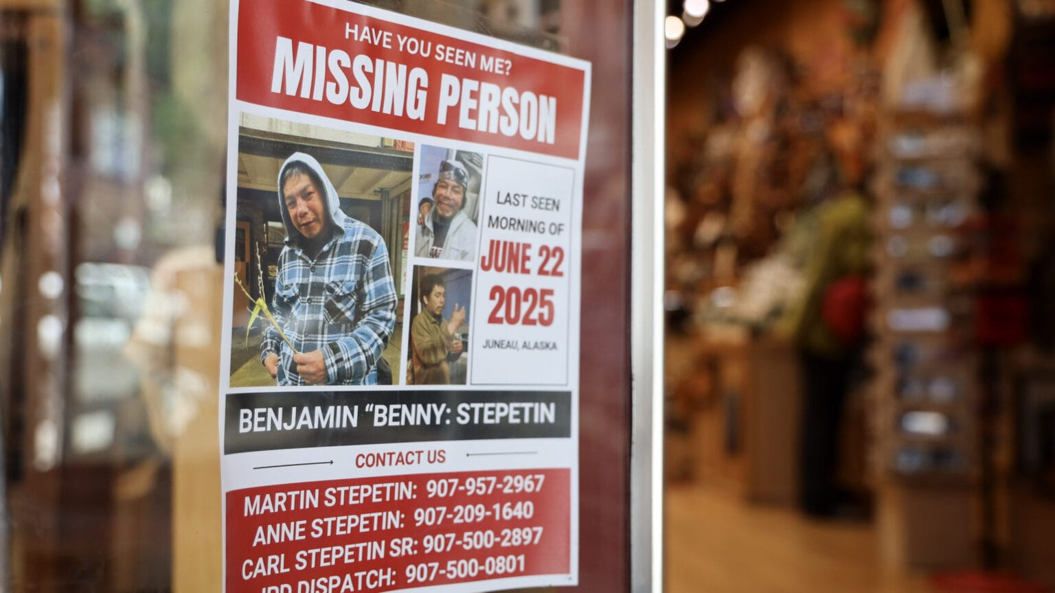 Search continues for missing Juneau man a month after disappearance