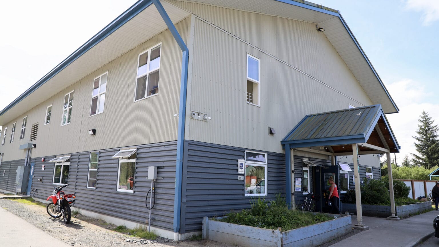 Juneau’s homeless shelter reduces services amid ‘chaos’ and safety concerns