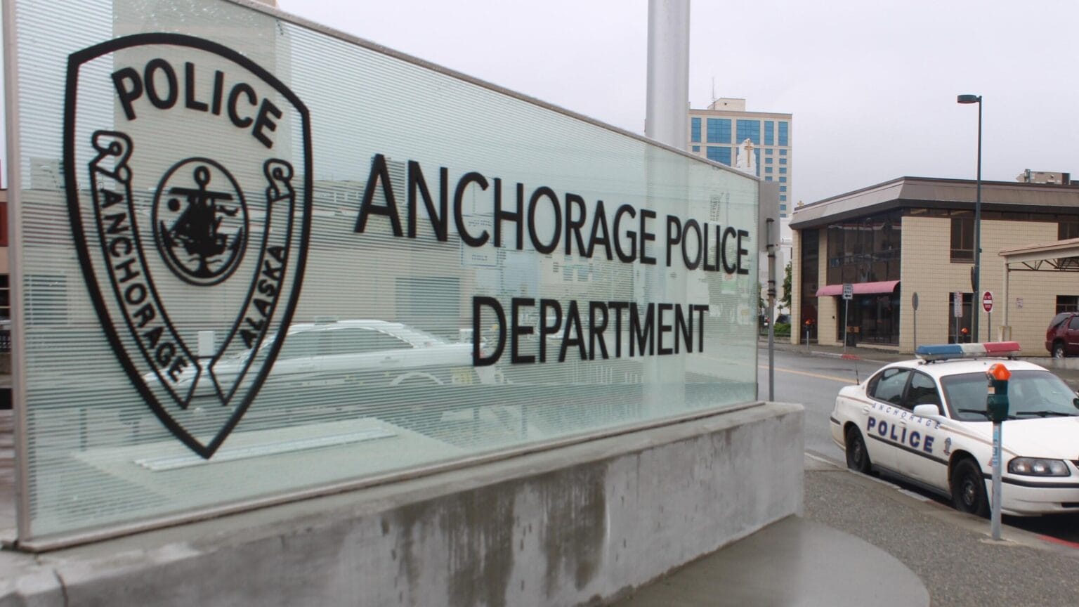 Anchorage police adopt AI to analyze investigative data