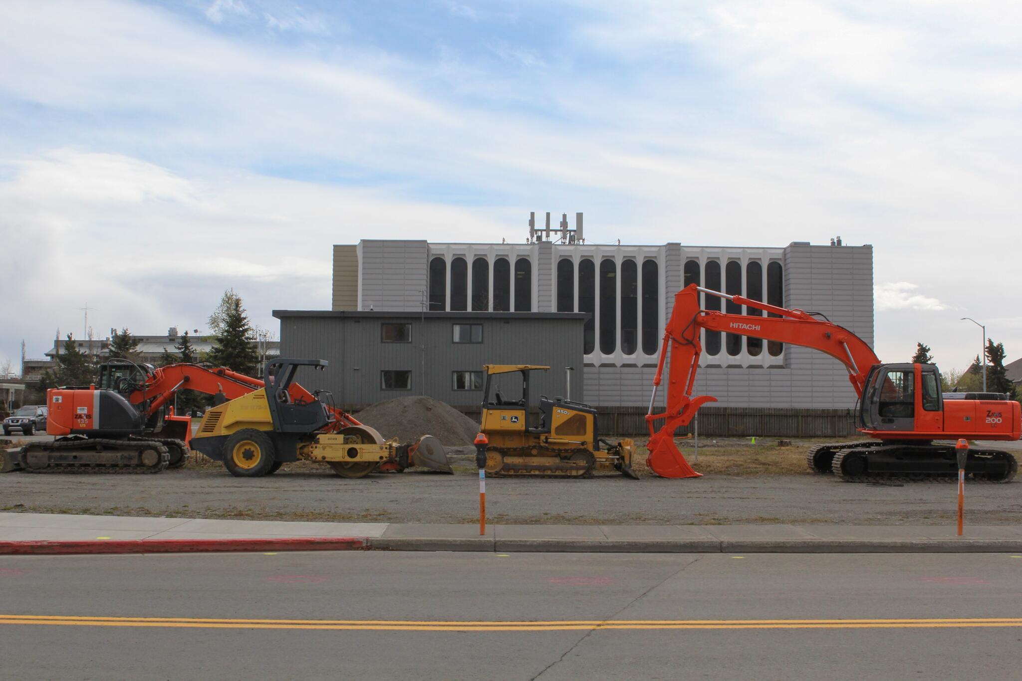 Alaska leads the nation in seasonal employment swings, by a lot