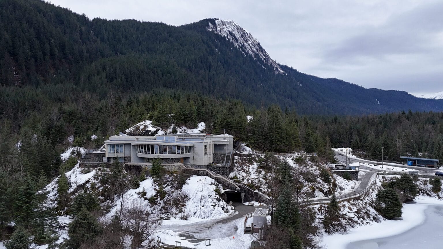 Federal lawsuit could scrap Mendenhall Glacier Visitor Center improv...