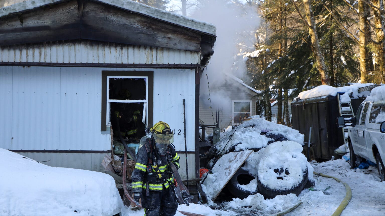 Juneau sees back-to-back house fires in same neighborhood as negative temperatures persist