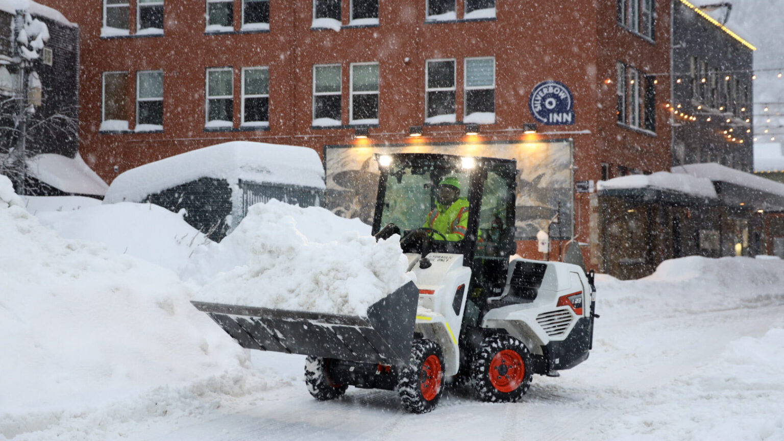 Snowpocalypse continues as Juneau runs out of places to put it all; school closed again