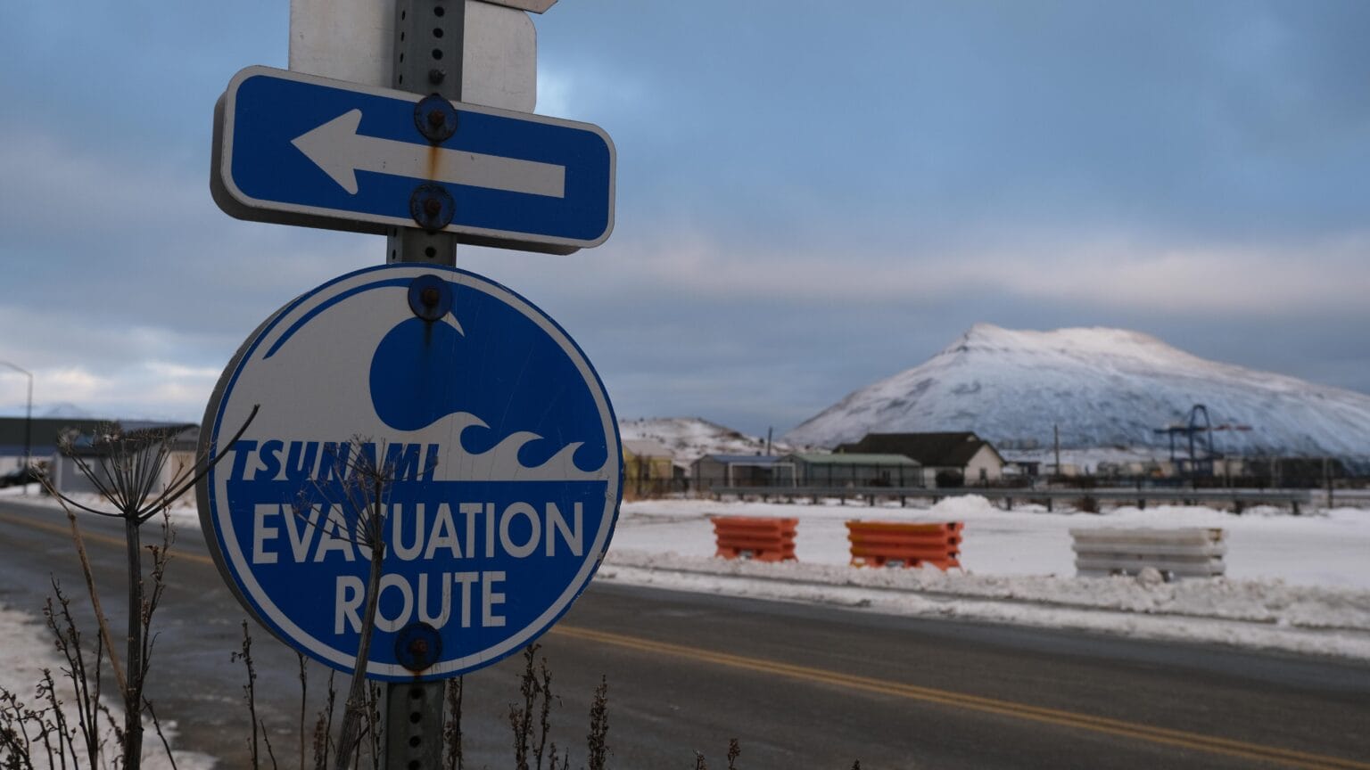 Negotiations underway to keep Aleutian seismic stations online