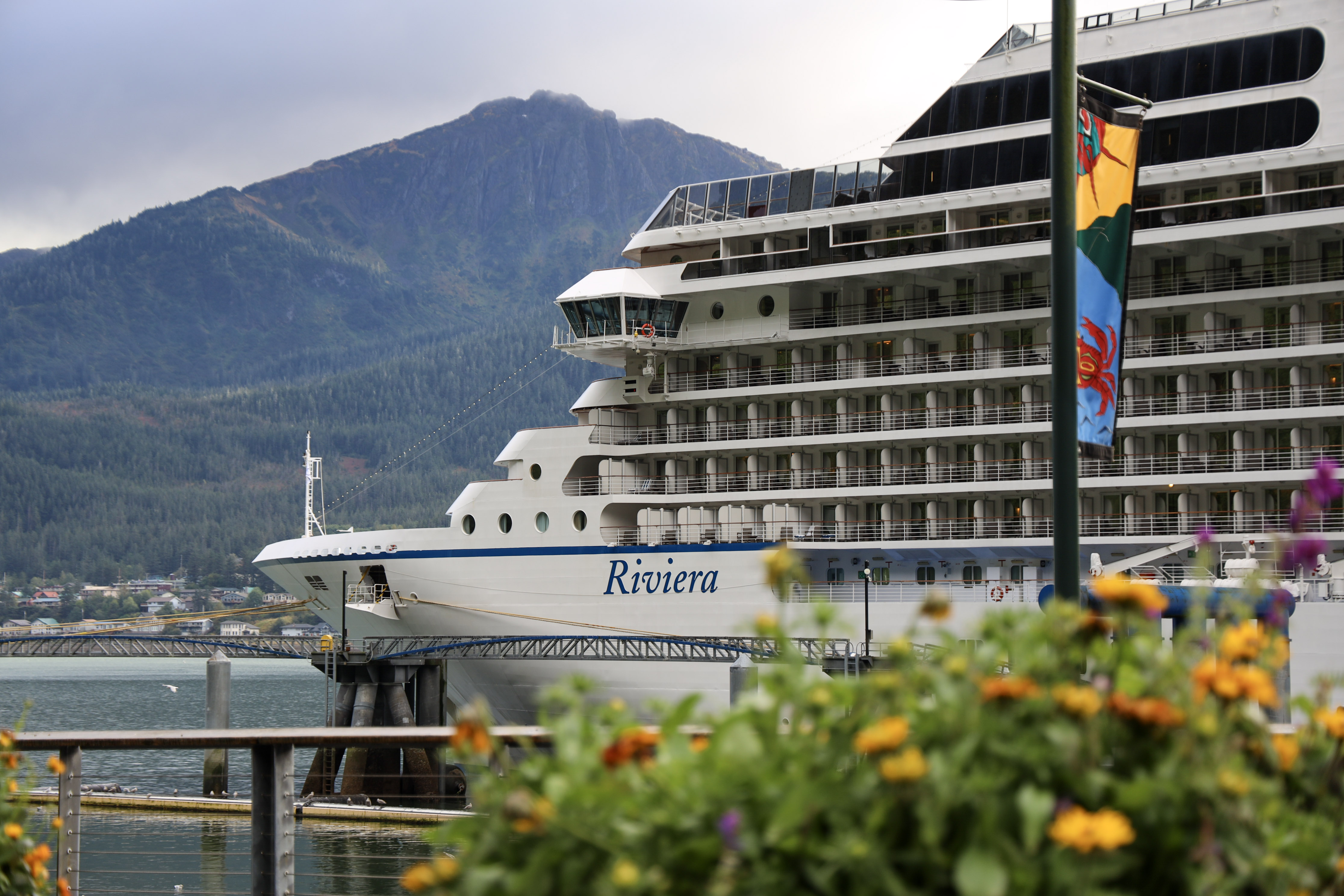 Juneau had another record-breaking cruise season. Here’s how it went.